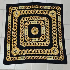 Vintage Chanel Silk Gold Chain 31 Rue Cambon Paris Scarf